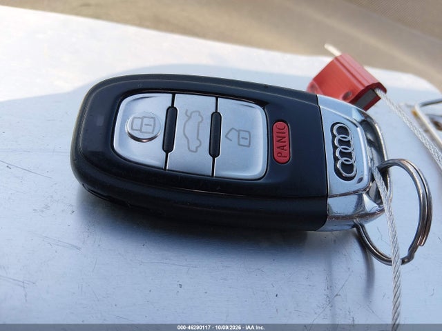 46290117 :رقم المزاد ، WAURVAFD3CN014696 vin ، 2012 Audi A8 L 4.2 مزاد بيع