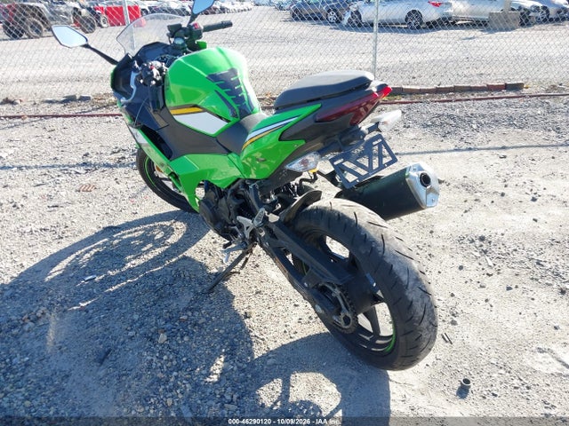 46290120 :رقم المزاد ، ML5EXGH1XSDA58410 vin ، 2025 Kawasaki Ex500 H مزاد بيع