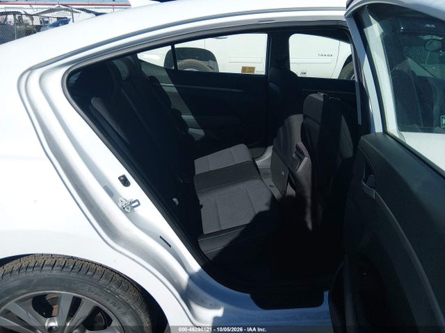 46290121 :رقم المزاد ، 5NPD84LF1JH332793 vin ، 2018 Hyundai Elantra Sel مزاد بيع