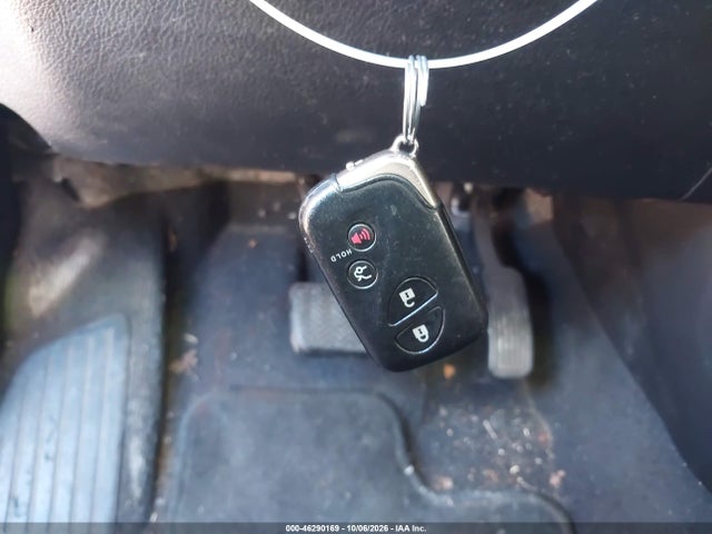 2010 Lexus Hs 250h Premium მანქანა იყიდება აუქციონზე, vin: JTHBB1BA8A2012786, აუქციონის ნომერი: 46290169