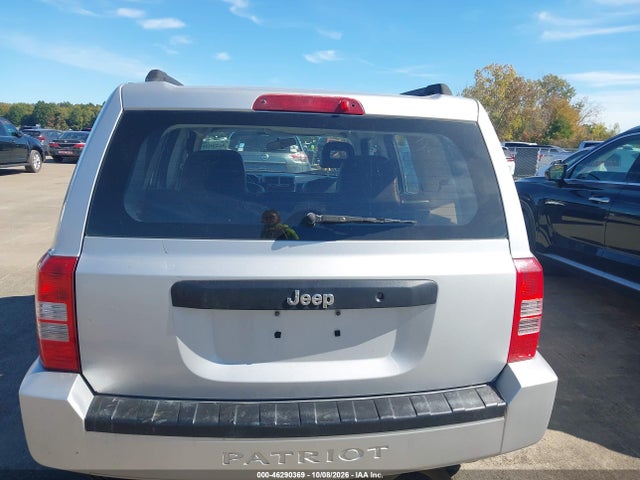 46290369 :رقم المزاد ، 1J8FT28008D798885 vin ، 2008 Jeep Patriot Sport مزاد بيع