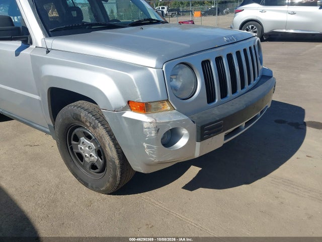46290369 :رقم المزاد ، 1J8FT28008D798885 vin ، 2008 Jeep Patriot Sport مزاد بيع