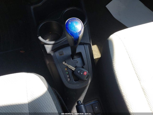 Toyota Prius C One 2015 JTDKDTB33F1583124 Image 11