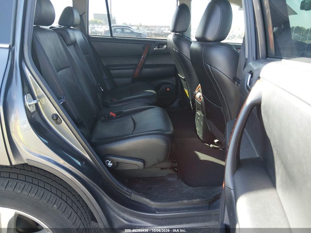 2011 Toyota Highlander Limited V6 მანქანა იყიდება აუქციონზე, vin: 5TDDK3EHXBS091886, აუქციონის ნომერი: 46290436