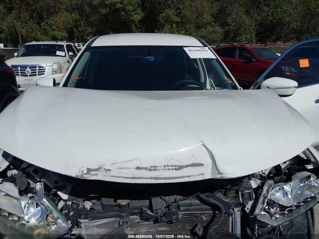 46290459 :رقم المزاد ، 5N1AT2MT1FC849827 vin ، 2015 Nissan Rogue S مزاد بيع