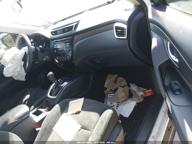 46290459 :رقم المزاد ، 5N1AT2MT1FC849827 vin ، 2015 Nissan Rogue S مزاد بيع