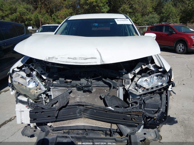 46290459 :رقم المزاد ، 5N1AT2MT1FC849827 vin ، 2015 Nissan Rogue S مزاد بيع