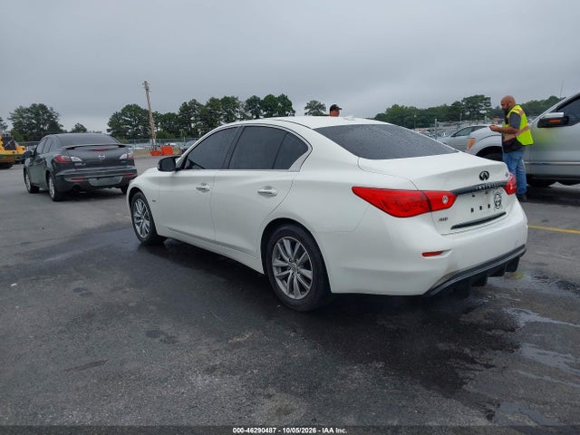 2017 Infiniti Q50 3.0t Premium მანქანა იყიდება აუქციონზე, vin: JN1EV7AR7HM836151, აუქციონის ნომერი: 46290487