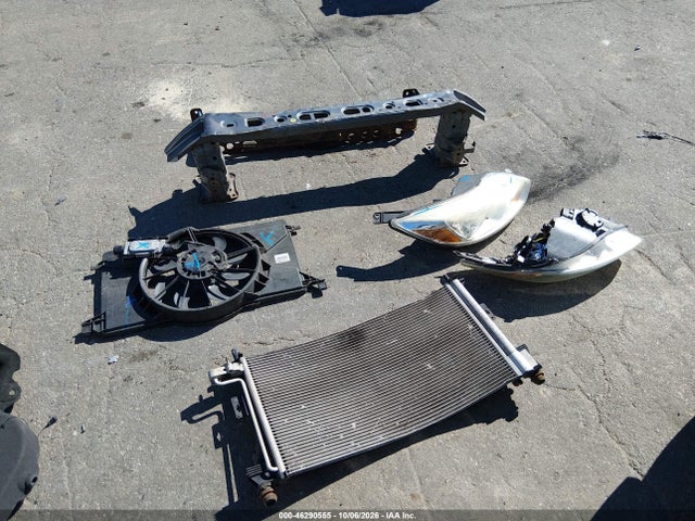46290555 :رقم المزاد ، 1FADP3K27EL188573 vin ، 2014 Ford Focus Se مزاد بيع