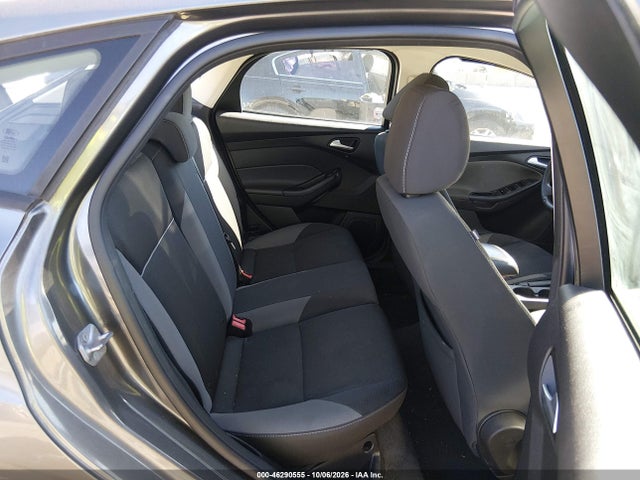 46290555 :رقم المزاد ، 1FADP3K27EL188573 vin ، 2014 Ford Focus Se مزاد بيع