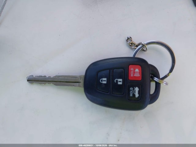 Продажа на аукционе авто 2014 Toyota Corolla S Plus, vin: 5YFBURHE8EP124502, номер лота: 46290631