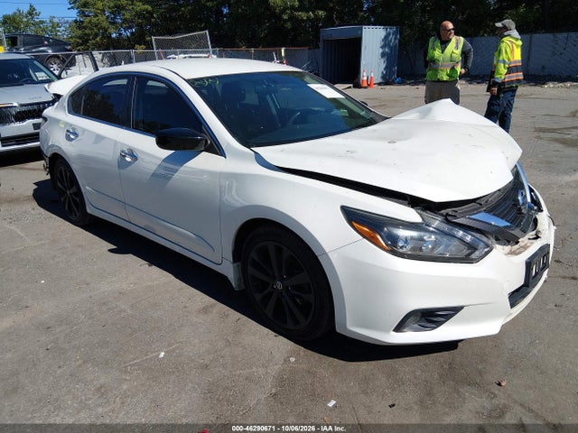 46290671 :رقم المزاد ، 1N4AL3AP2HC175214 vin ، 2017 Nissan Altima 2.5 Sr مزاد بيع
