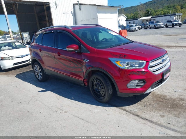 46290677 :رقم المزاد ، 1FMCU9J91JUA01442 vin ، 2018 Ford Escape Titanium مزاد بيع