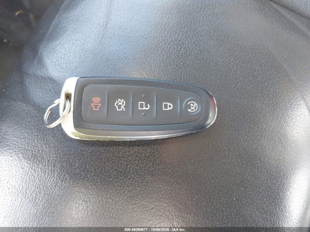 46290677 :رقم المزاد ، 1FMCU9J91JUA01442 vin ، 2018 Ford Escape Titanium مزاد بيع