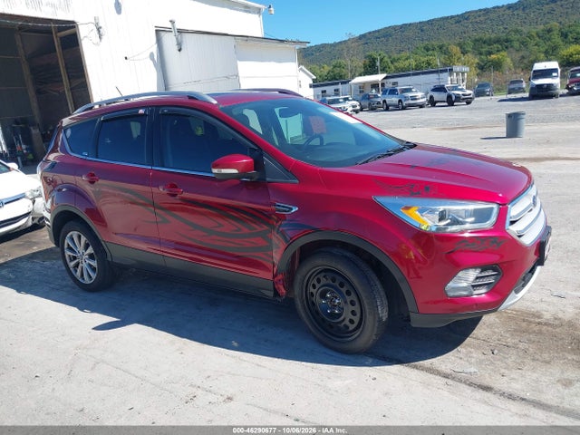 46290677 :رقم المزاد ، 1FMCU9J91JUA01442 vin ، 2018 Ford Escape Titanium مزاد بيع