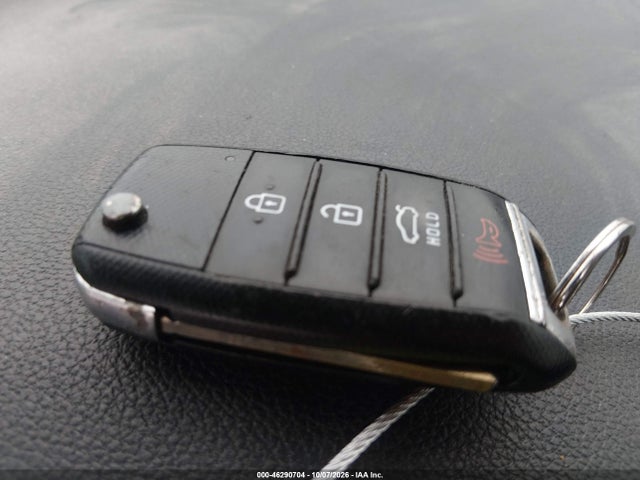 2016 Kia Optima Lx მანქანა იყიდება აუქციონზე, vin: 5XXGT4L32GG035926, აუქციონის ნომერი: 46290704