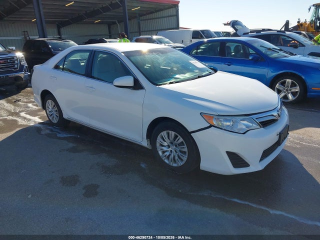 Продаж на аукціоні авто 2014 Toyota Camry Le, vin: 4T4BF1FK4ER355812, номер лоту: 46290724