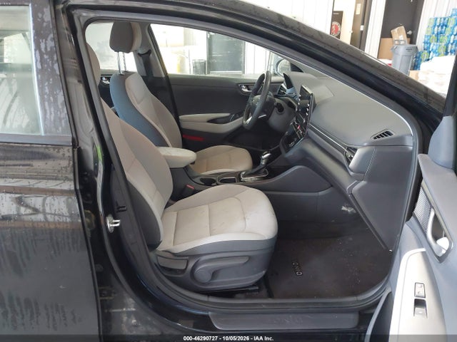 Продаж на аукціоні авто 2021 Hyundai Ioniq Hybrid Blue, vin: KMHC65LC0MU249228, номер лоту: 46290727