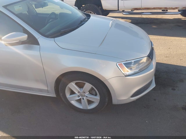 Aukcja sprzedaży 2011 Volkswagen Jetta 2.0l Tdi, vin: 3VWLL7AJ1BM065702, numer aukcji: 46290730