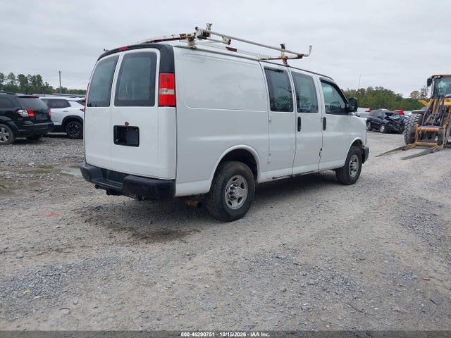 46290751 :رقم المزاد ، 1GCWGAFF8G1282559 vin ، 2016 Chevrolet Express 2500 Work Van مزاد بيع