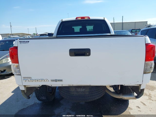 46290781 :رقم المزاد ، 5TFRM5F13BX027504 vin ، 2011 Toyota Tundra Grade 4.6l V8 مزاد بيع