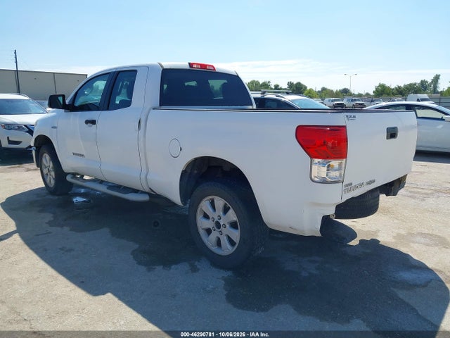 46290781 :رقم المزاد ، 5TFRM5F13BX027504 vin ، 2011 Toyota Tundra Grade 4.6l V8 مزاد بيع