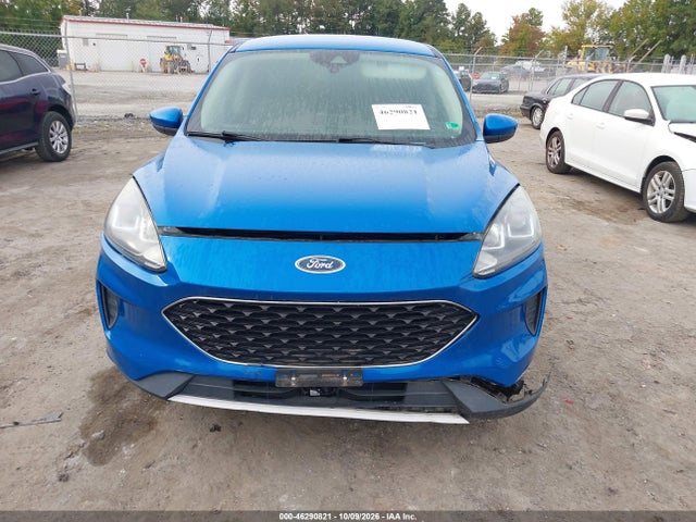 1FMCU9G63LUA05010 Ford ESCAPE SE