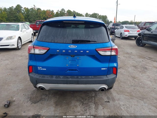1FMCU9G63LUA05010 Ford ESCAPE SE
