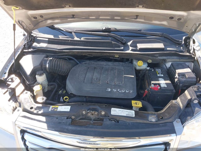 Продаж на аукціоні авто 2015 Chrysler Town & Country Touring, vin: 2C4RC1BG0FR726342, номер лоту: 46290829