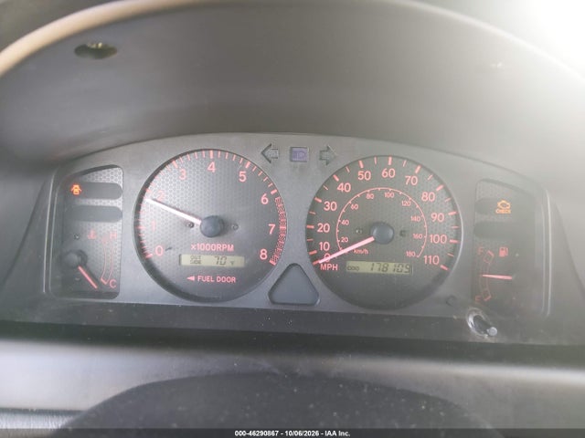 2001 Toyota Corolla S მანქანა იყიდება აუქციონზე, vin: 1NXBR12E31Z517554, აუქციონის ნომერი: 46290867