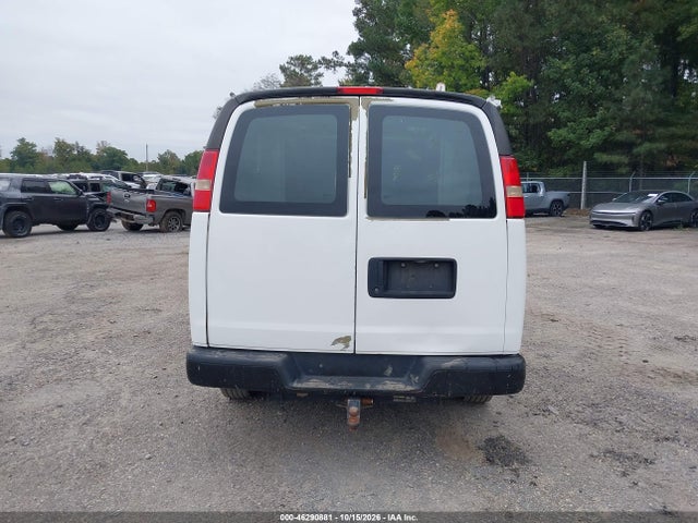 46290881 :رقم المزاد ، 1GCWGFBAXD1133105 vin ، 2013 Chevrolet Express 2500 Work Van مزاد بيع