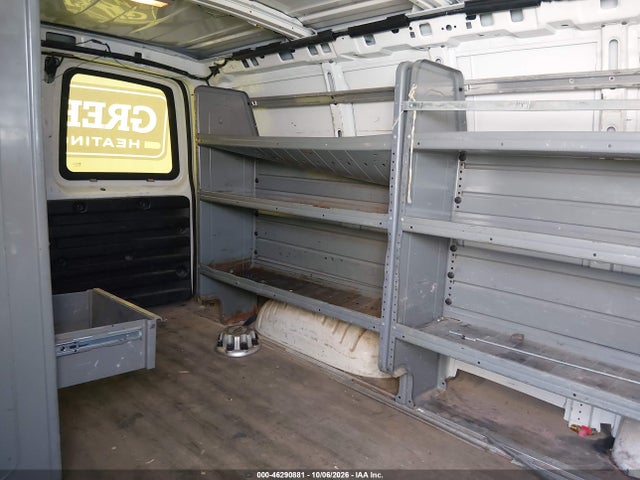 46290881 :رقم المزاد ، 1GCWGFBAXD1133105 vin ، 2013 Chevrolet Express 2500 Work Van مزاد بيع