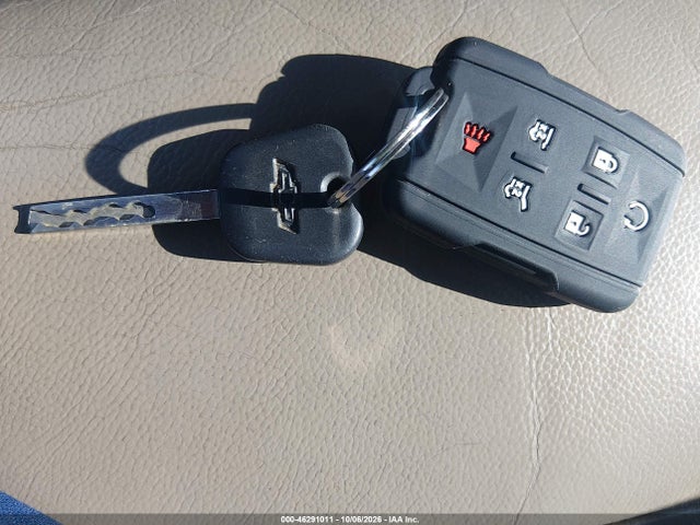 Продаж на аукціоні авто 2016 Chevrolet Suburban Lt, vin: 1GNSCHKC3GR162580, номер лоту: 46291011