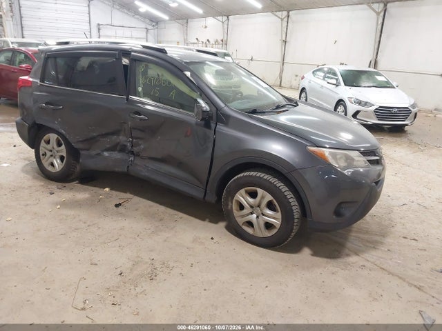 2015 Toyota Rav4 Le მანქანა იყიდება აუქციონზე, vin: JTMBFREV4FD123172, აუქციონის ნომერი: 46291060