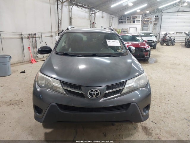 2015 Toyota Rav4 Le მანქანა იყიდება აუქციონზე, vin: JTMBFREV4FD123172, აუქციონის ნომერი: 46291060