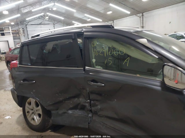 2015 Toyota Rav4 Le მანქანა იყიდება აუქციონზე, vin: JTMBFREV4FD123172, აუქციონის ნომერი: 46291060