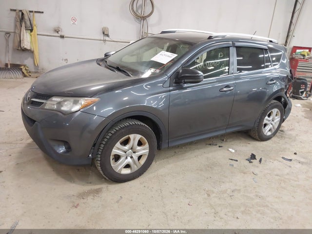 2015 Toyota Rav4 Le მანქანა იყიდება აუქციონზე, vin: JTMBFREV4FD123172, აუქციონის ნომერი: 46291060