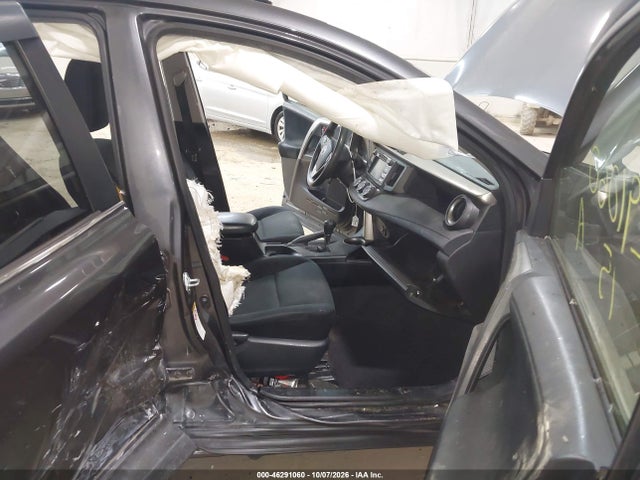 2015 Toyota Rav4 Le მანქანა იყიდება აუქციონზე, vin: JTMBFREV4FD123172, აუქციონის ნომერი: 46291060
