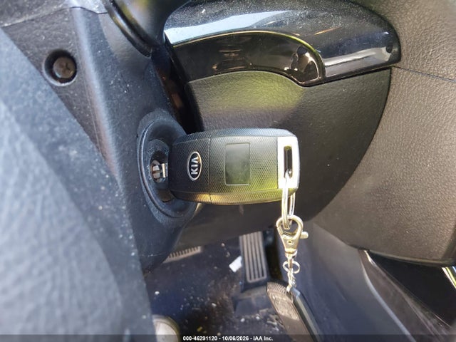 Продажа на аукционе авто 2014 Kia Sorento Lx, vin: 5XYKTDA68EG463872, номер лота: 46291120