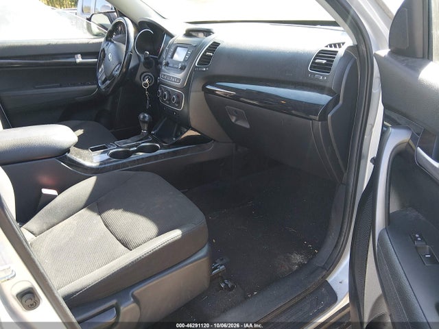 Продажа на аукционе авто 2014 Kia Sorento Lx, vin: 5XYKTDA68EG463872, номер лота: 46291120