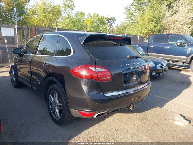 46291149 :رقم المزاد ، WP1AB2A28CLA40158 vin ، 2012 Porsche Cayenne S مزاد بيع
