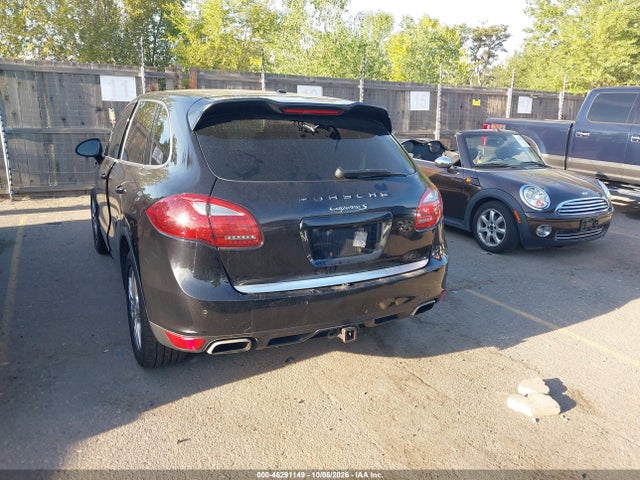 46291149 :رقم المزاد ، WP1AB2A28CLA40158 vin ، 2012 Porsche Cayenne S مزاد بيع