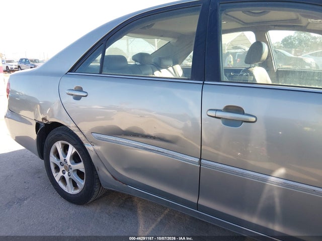 2005 Toyota Camry Xle მანქანა იყიდება აუქციონზე, vin: 4T1BE32K15U628347, აუქციონის ნომერი: 46291187