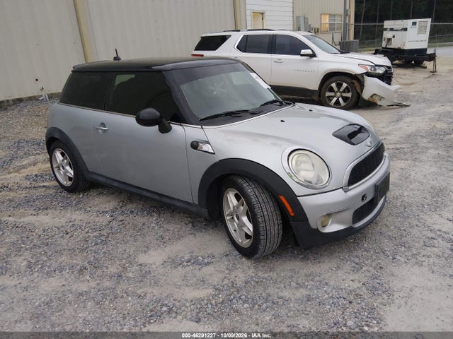 Продаж на аукціоні авто 2007 Mini Cooper S, vin: WMWMF73547TL85892, номер лоту: 46291227
