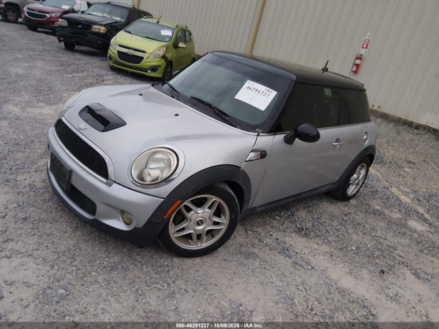 Продаж на аукціоні авто 2007 Mini Cooper S, vin: WMWMF73547TL85892, номер лоту: 46291227