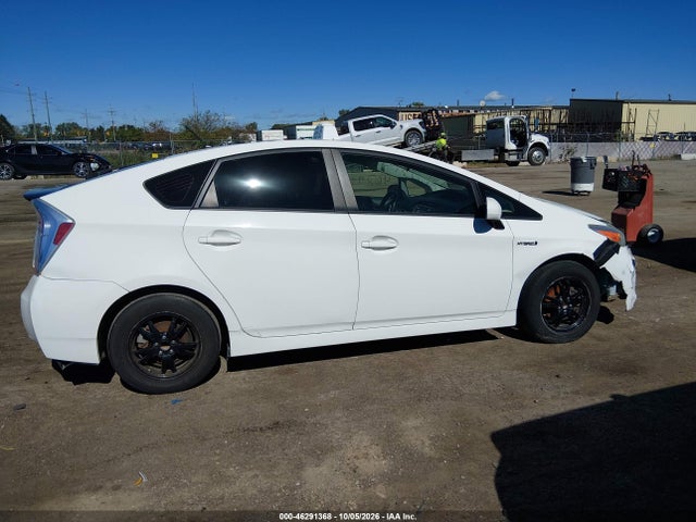 2015 Toyota Prius Two მანქანა იყიდება აუქციონზე, vin: JTDKN3DU9F1918616, აუქციონის ნომერი: 46291368