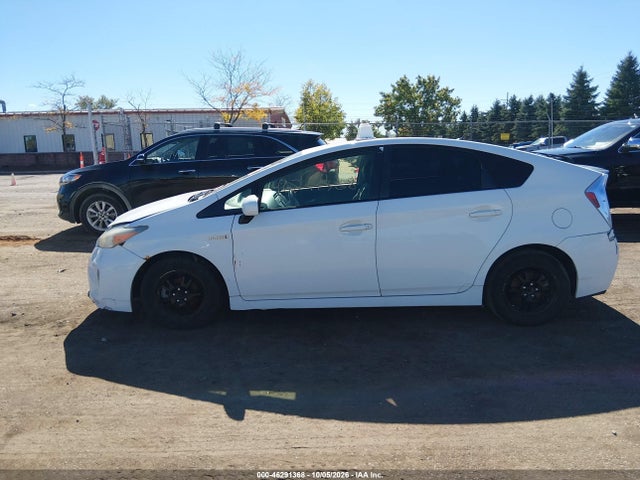 2015 Toyota Prius Two მანქანა იყიდება აუქციონზე, vin: JTDKN3DU9F1918616, აუქციონის ნომერი: 46291368