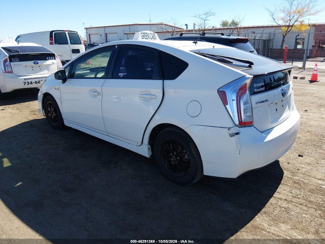 2015 Toyota Prius Two მანქანა იყიდება აუქციონზე, vin: JTDKN3DU9F1918616, აუქციონის ნომერი: 46291368