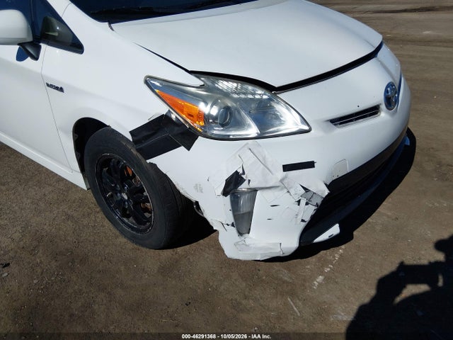 2015 Toyota Prius Two მანქანა იყიდება აუქციონზე, vin: JTDKN3DU9F1918616, აუქციონის ნომერი: 46291368