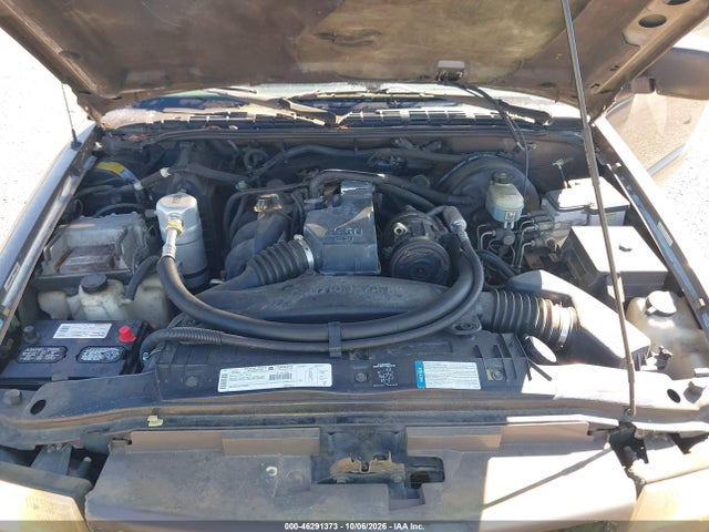 46291373 :رقم المزاد ، 1GTCS1444XK508738 vin ، 1999 Gmc Sonoma Sls مزاد بيع